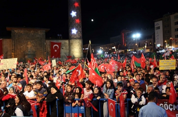 '15 Temmuz dünyaya bağımsızlığın mesajıdır'