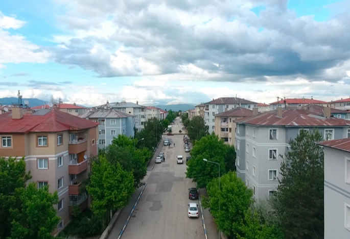 Aziziye buz sarkıtları için düğmeye bastı