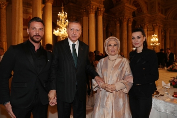 Başkan Erdoğan: 'Sanatçı sanatıyla konuşur'