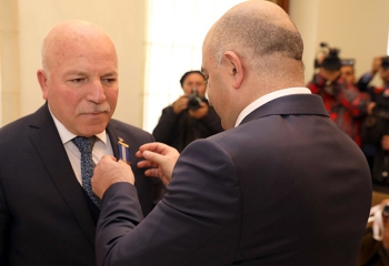Cumhurbaşkanı Aliyev’den Sekmen’e onur madalyası