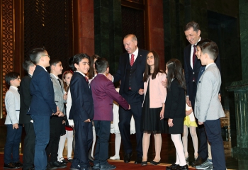 Başkan Erdoğan, 23 Nisan Çocuklarını ağırladı