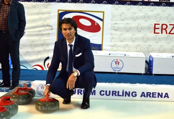 Curlingte mali genel kurul ertelendi