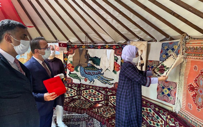 Emine Erdoğan Erzurum otağını ziyaret etti