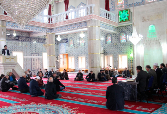 Erzurum'da din görevlileri hafızlıkta yarıştı