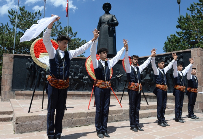 Erzurum’da milli coşku