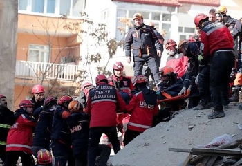 Erzurum deprem bölgesinde görevini eksiksiz yaptı