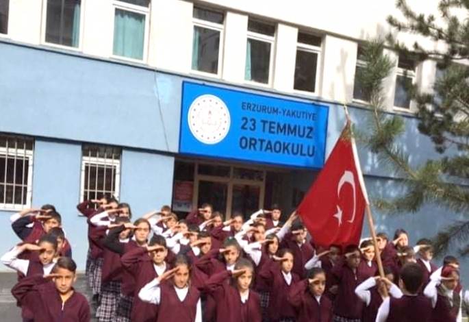 Erzurumlu öğrencilere TÜBİTAK’tan 4 ödül
