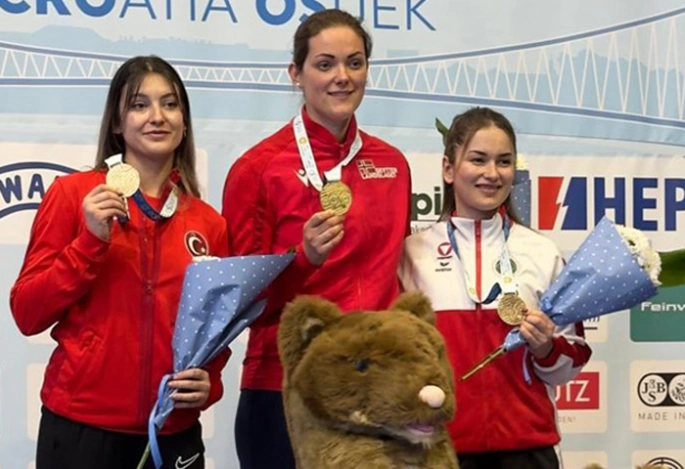 ETÜ’lü Damla Gümüş Madalya ile tarihe geçti