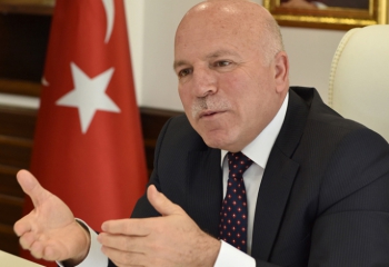 Başkan Mehmet Sekmen zirvede