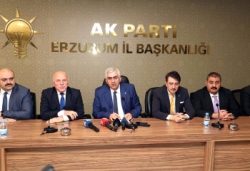 İyi Parti Meclis üyeleri AK Parti'ye geçti