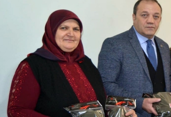 MHP’li Kadınlardan Mehmetçiğe sıcak destek
