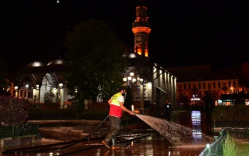 Yakutiye Belediyesi’nden Cuma Namazı hazırlığı